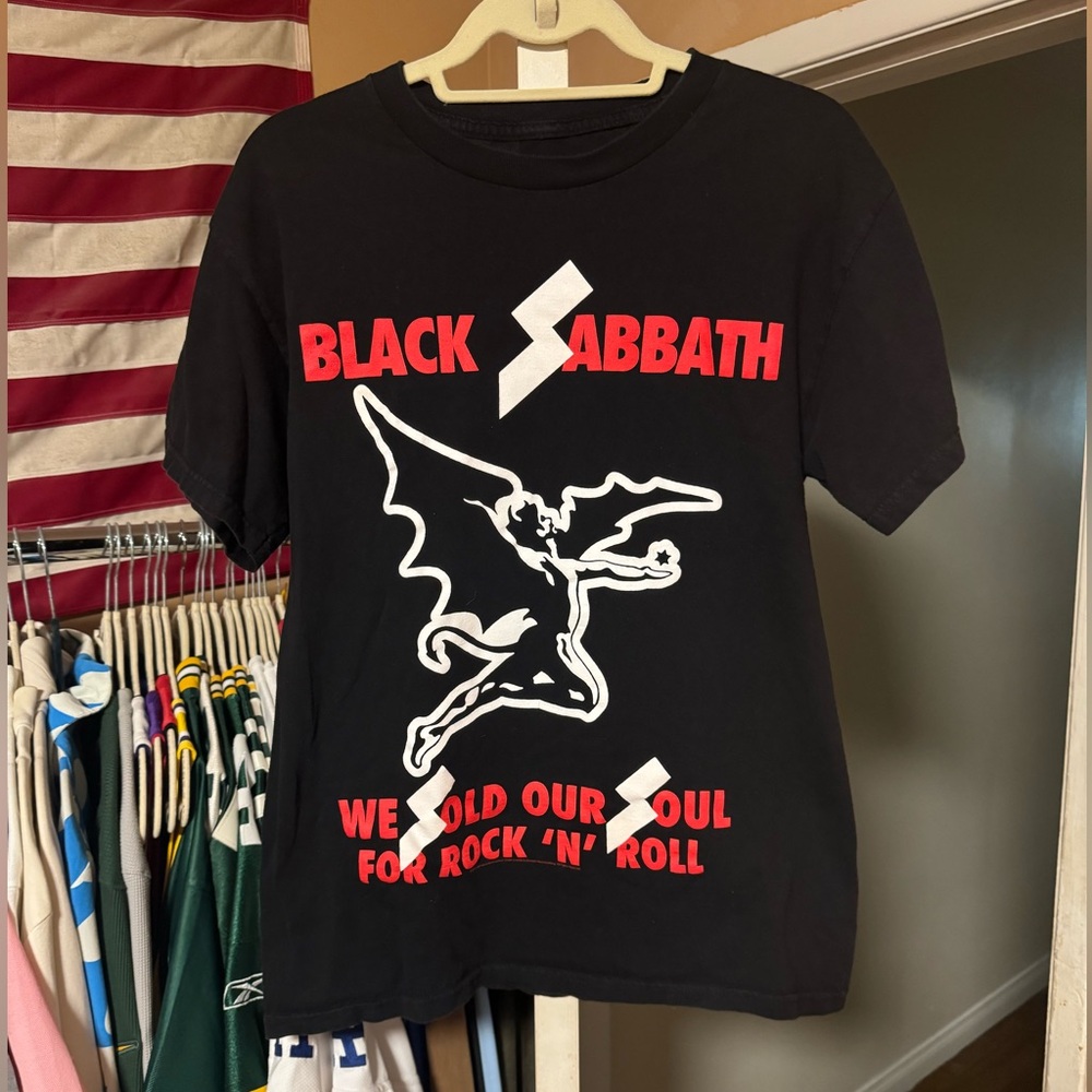 Black Sabbath Graphic T-Shirt Size Medium